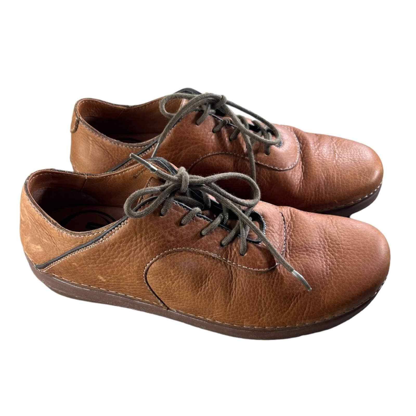 fitflop lace up shoes