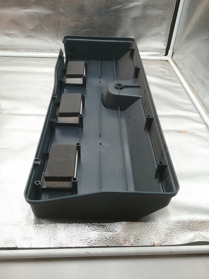 Cubierta de estiba de herramientas genuina GM NUEVA 88-97 Chevy GMC C o K 1500 2500 3500 azul Foto 4 de 4