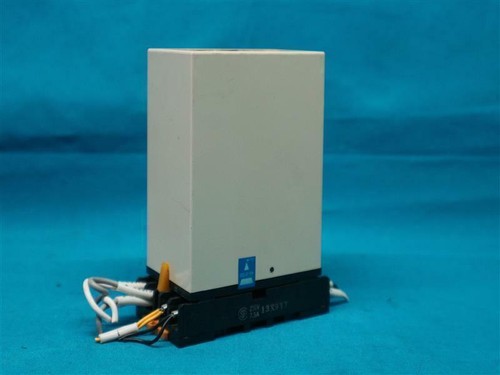 Watanabe WVP-FV-13N-1 WVPFV13N1 Converter w/ Socket - Picture 5 of 11