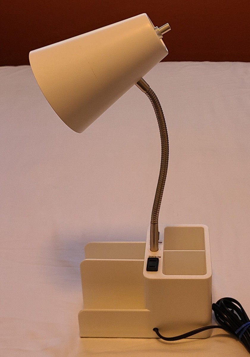 Room Essentials Arcadia Collection Desktop Lamp & Organizer Model