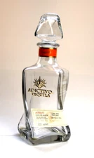 Adictivo doble reposado Tequila Bottle 750ml EMPTY With Topper Flask