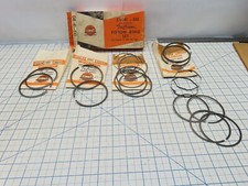 Wisconsin Dr41s10 Dr-41-s10 Piston Ring Set For 2 Pistons .010 Over