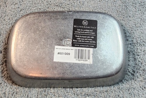 Wilton Armetale Bread Tray #601009 “Give Us This Day Our Daily Bread” Pewter NEW - Picture 2 of 4