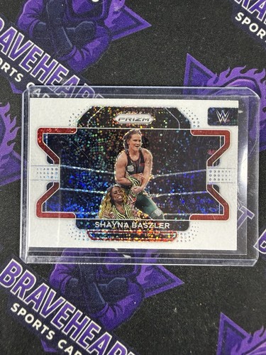 2022 Panini Prizm WWE Shayna Baszler White Sparkle