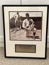 Joe DiMaggio Hand Signed Autograph Photo Display Baseball Memorabilia 1990s