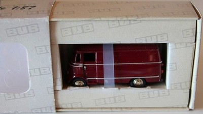 BUB Bubmobile 1:87 Mercedes Benz L 319 Kasten d'rot 06801