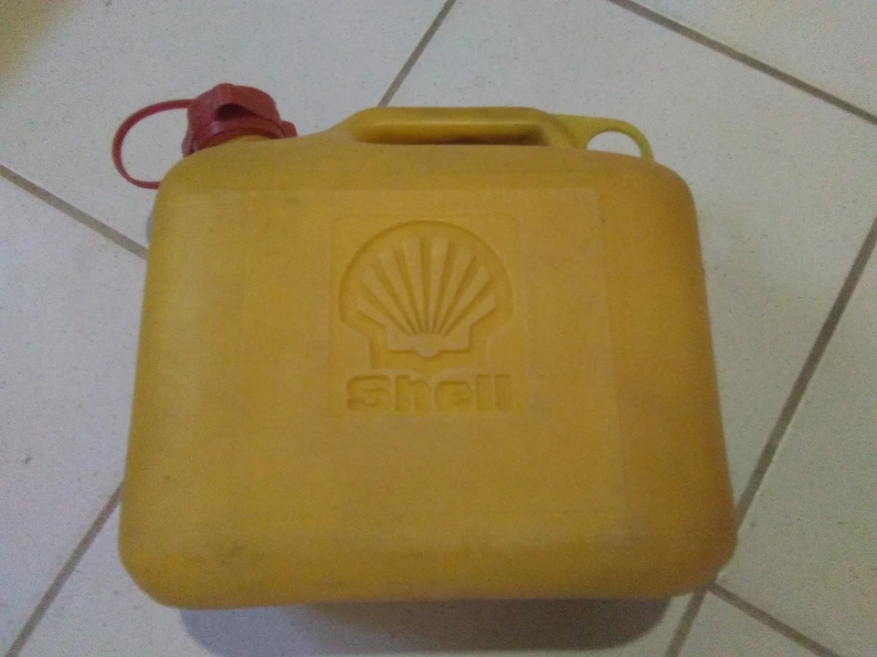 Shell. bidon d'essence 5 litres. be. - Photo 1/3