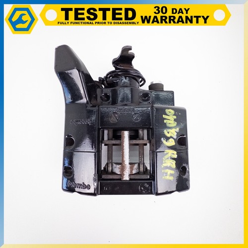 Aston Martin DB9 2005-2016 Right Brembo brake caliper with pads Photo - $351