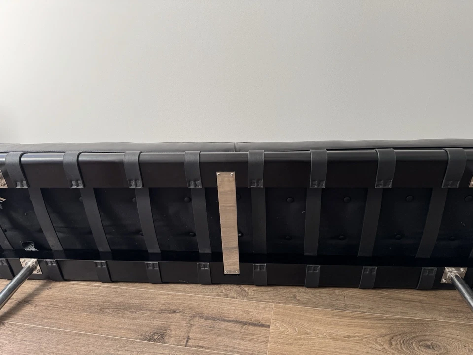 Black Leather Bench with Stainless Steel Legs - Image 4 of 4