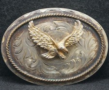 XA19129 VINTAGE 1970s EAGLE FLYING BIRD ARTWORK MENS SILVERTONE BELT BUCKLE