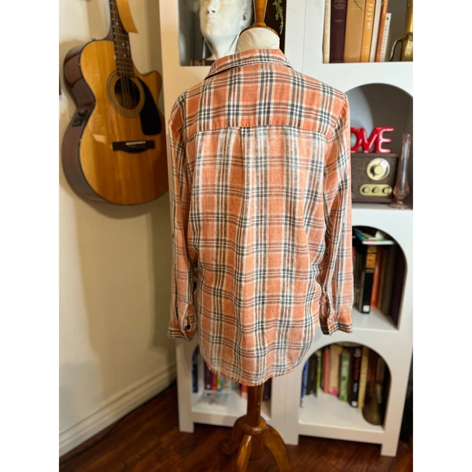 Paper Crane Womens Red Blue Faded Tie Button Up Flannel Top Sz L Classic Western - Image 4 of 4