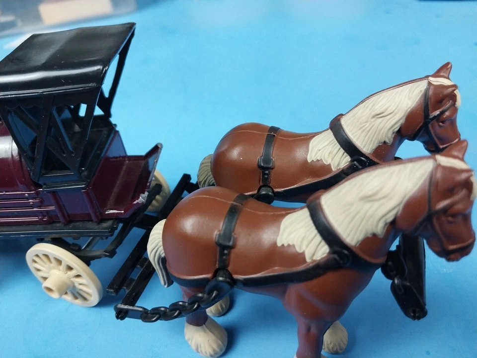 Ertl Hershey’s Syrup Bank Horse Drawn Wagon - Image 2 of 4