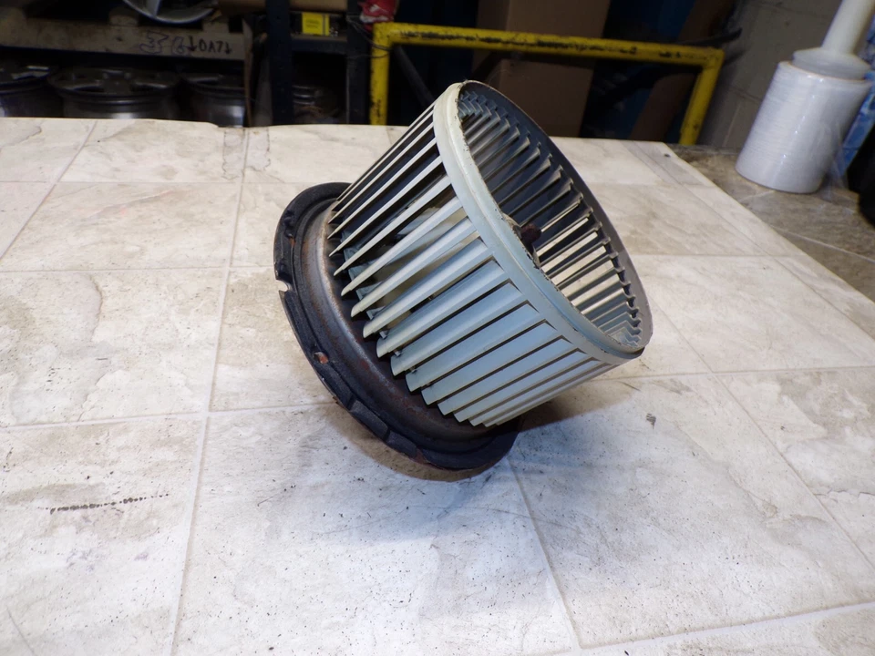 Lincoln LS 02-05 2000-2006 Thunderbird soplador motor ventilador montaje Foto 3 de 4