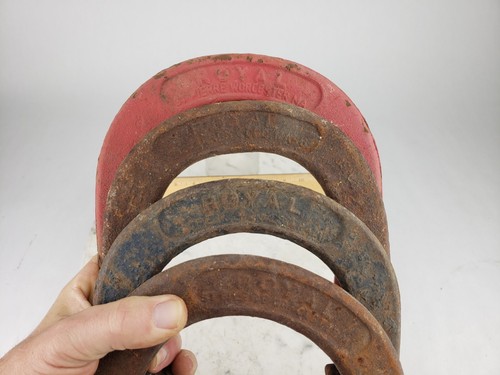4X Vintage Royal Horseshoes St. Pierre Worcester Horse Shoes Cast Iron Throwing - Bild 8 von 9