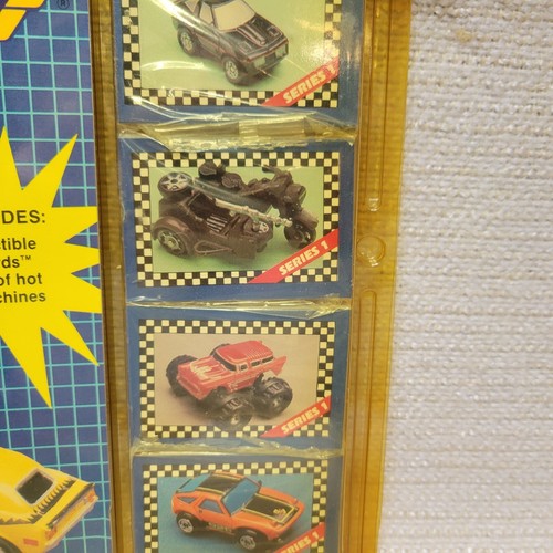 2 Vtg 1989 Micro Machines Sealed Trading Cards Series #1 &2 230441G - Picture 3 of 10