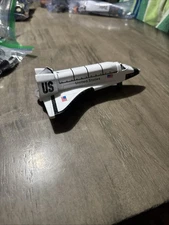 Playmaker Toys NASA US White Space Shuttle Diecast pullback Rocket Figure