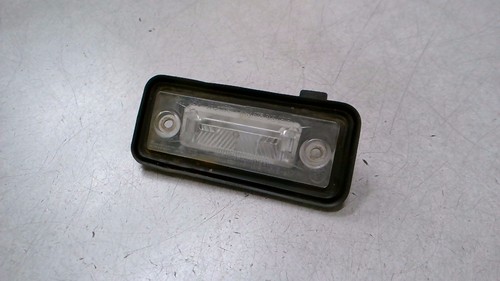 Kennzeichenleuchte Rechts VW Touran 1.9 TDI DPF DSG Bj 2009 1 T 2416668