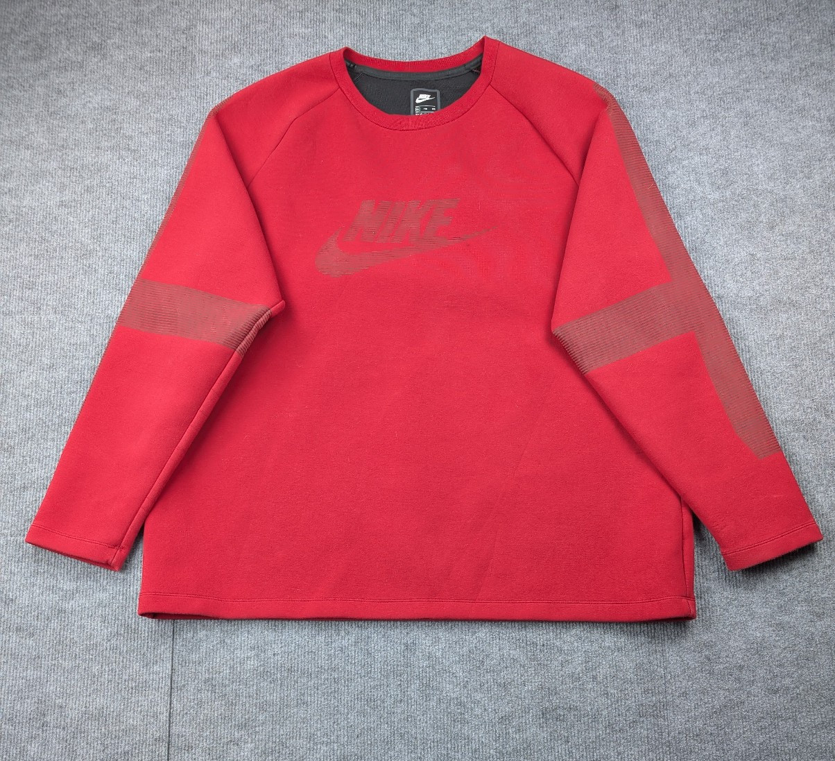 Nike Tech Fleece Sweatshirt Mens 2XL Red Pullover Logo Athletic Crew Neck
