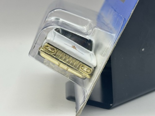 1998 Hot Wheels Collector #1000 '59 IMPALA White w/Gold - Picture 3 of 7