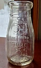 Vintage Universal Store 5¢ Bottle Half Pint Clear Glass Milk Bottle