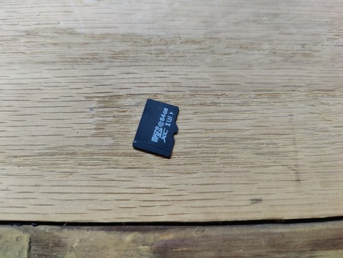 64GB MicroSD Card - 50MB/s up to 8K Video - Picture 4 of 6