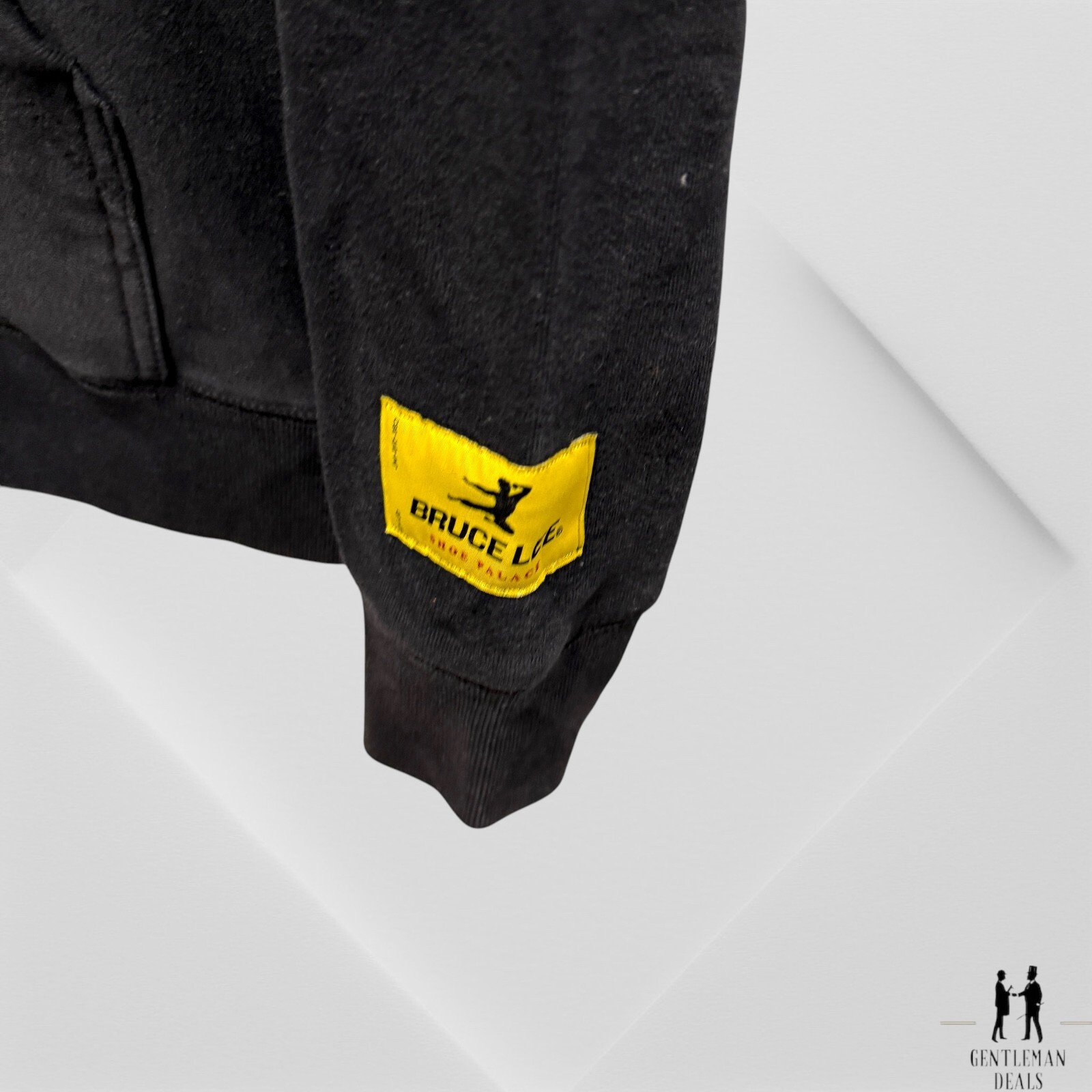 Bruce Lee Mens M Shoe Palace The Dragon Pull Over Sweatshirt Hoodie Embroidered thumbnail 3