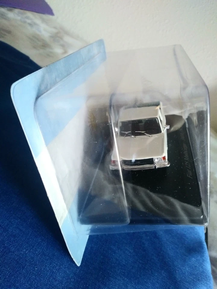 FIAT 125 MULTICARGA IAVA 1973 1/43 IXO NUEVO NEW MINT IN BLISTER - Imagen 2 de 4