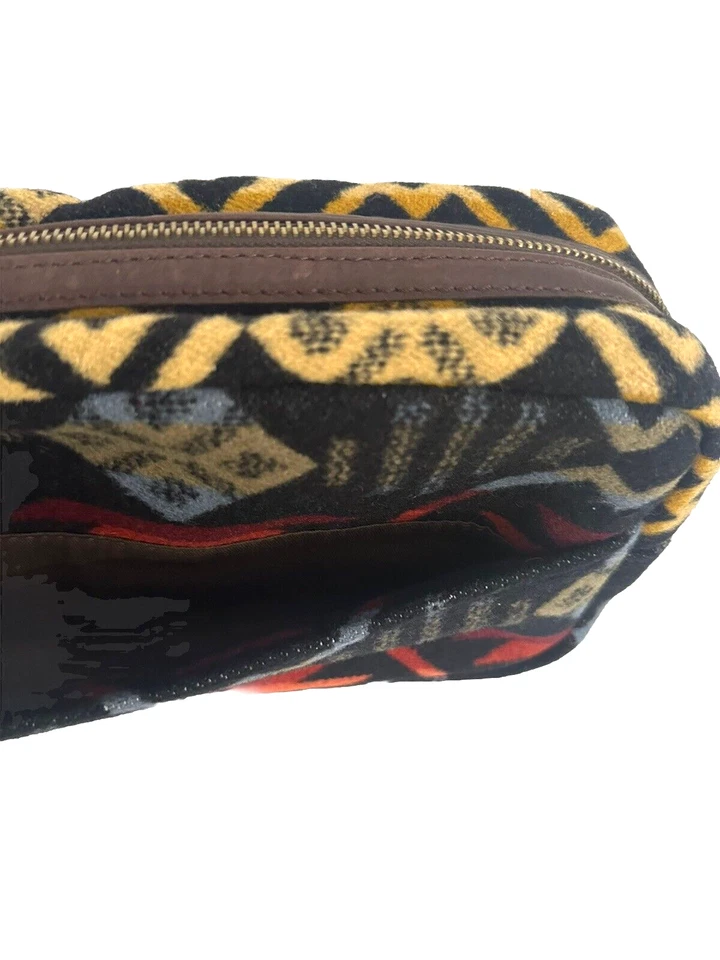 PENDLETON Wool Blend Southwestern Print Toiletry Bag NWT Black Travel - Image 4 of 4