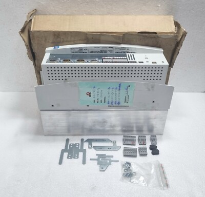 Lenze Typ EVS9322-ES Id.-Nr. 13462394 Servosteuerung Prod.-Nr. 08624007