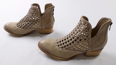 Very Volatile Women's Hudson Leather Ankle Booties JL3 Beige Size US:7 UK:5