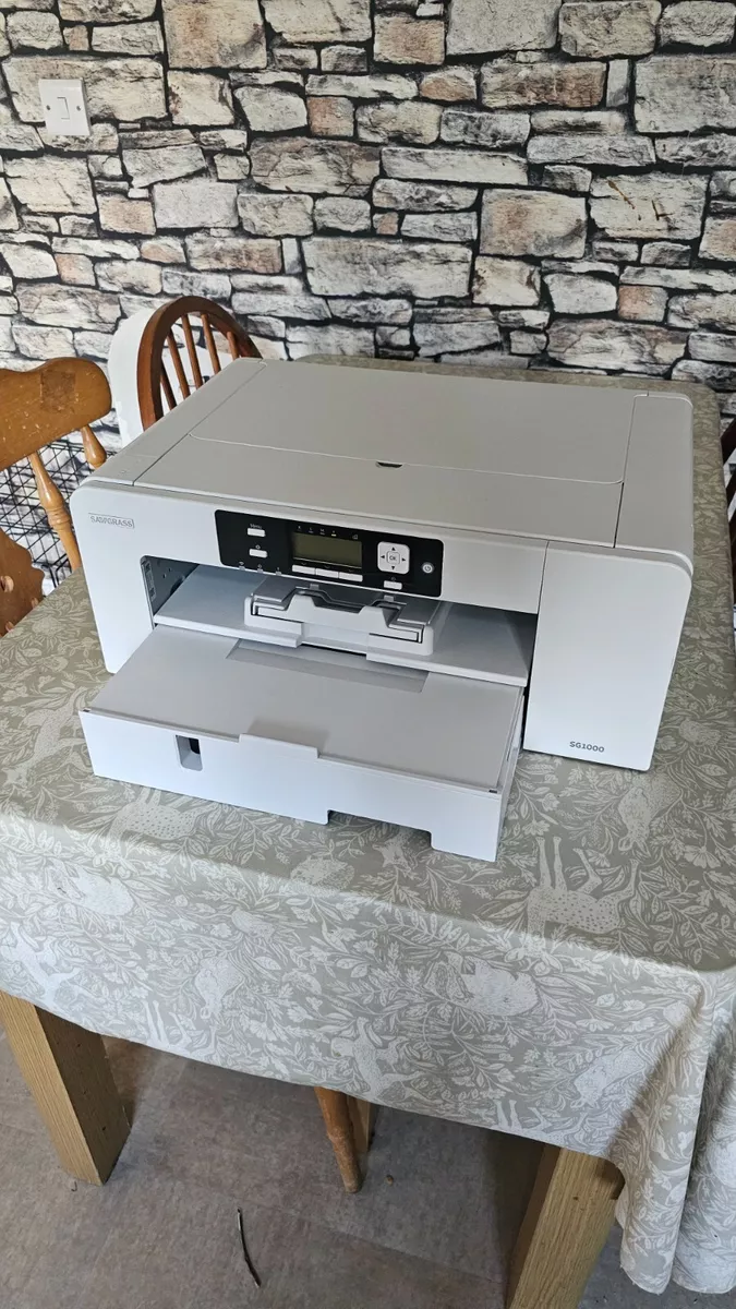 Sawgrass A3 SG1000 Sublimation Printer. Used but great condition