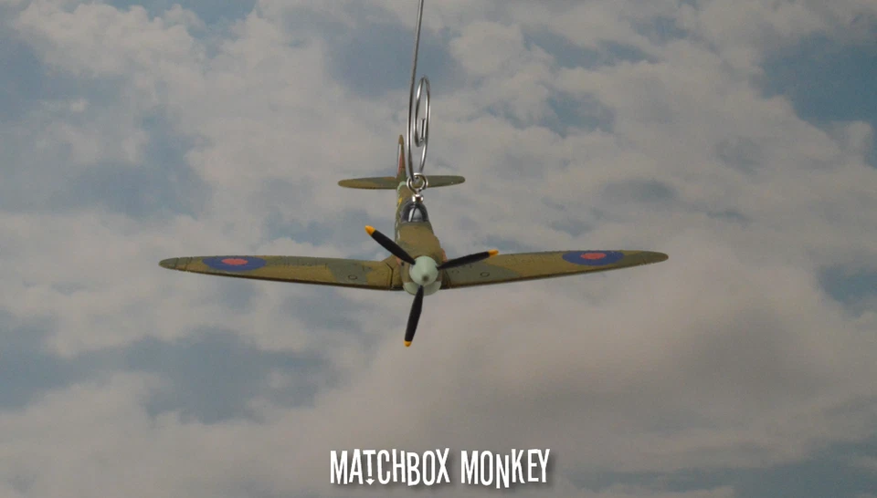 RAF Supermarine Spitfire WWII Single Prop Christmas Ornament Airplane Aircraft - Image 3 of 4