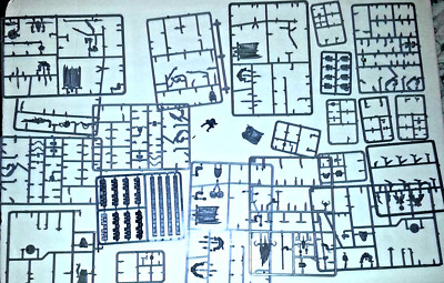 warhammer bitz On sprue........... (C12B2)