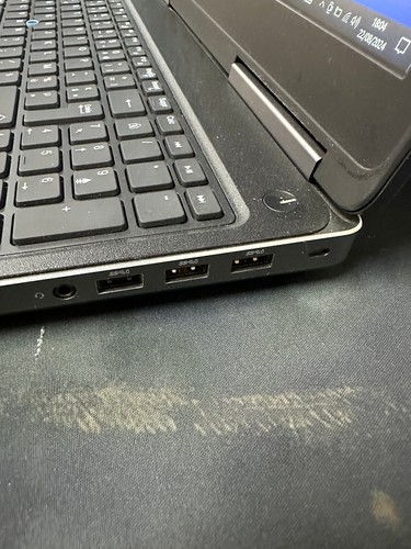 Dell Precision 7510 Core I7 16Go STATION DE TRAVAIL : CAO – DAO – MODELISATION - Photo 4/8