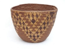 19th C. Northwest Coast Native American Indian Puyallup Nisqually Basket - MG126