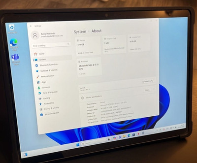 Microsoft Surface Pro X SQ2 | 16GB RAM | 512GB SSD | Windows 11 | Top Zustand