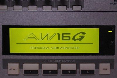 Yamaha AW16G 16-Track Professional Analog/Digital Audio Workstation w/Power Cord