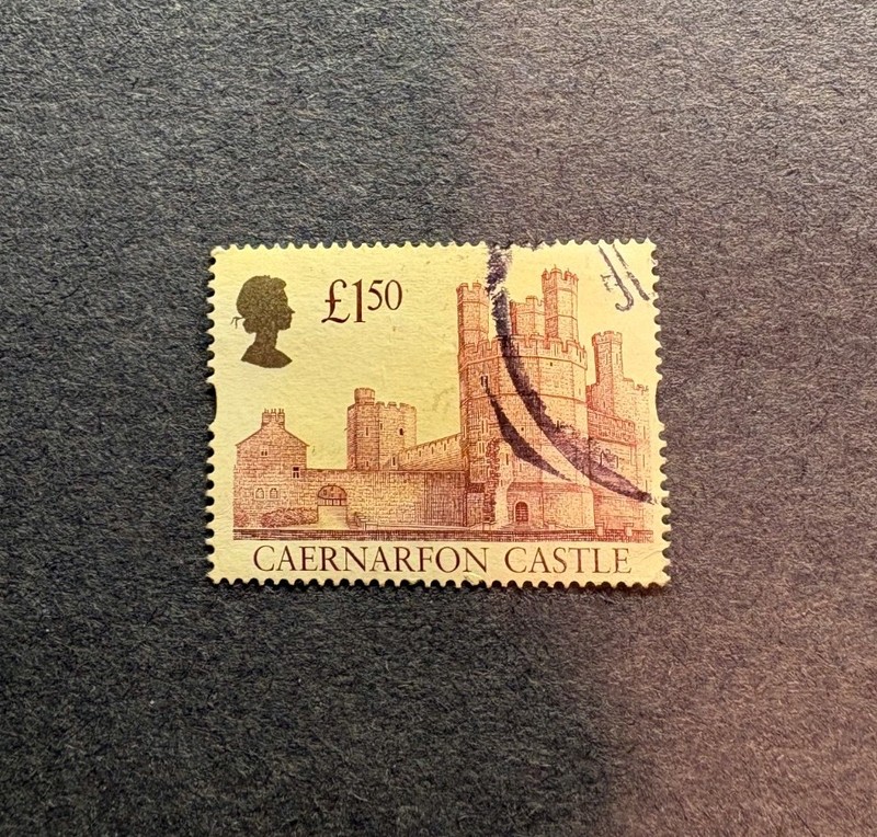 Great Britain Scott # 1446a * Used * Re-Engraved Castle * 1997