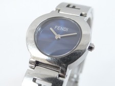 Fendi Quartz 30 m (3 ATM) Water Resistance Wristwatches for
