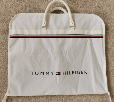 TOMMY HILFIGER Kleidertasche mit  Tommy-Tape, 60 x 100cm Handgepäck Reise, weiß,