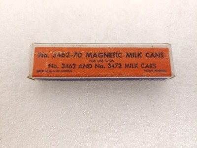 Lionel Trains Postwar 3462-70 Magnitic Milk Cans in Original Box UnUsed