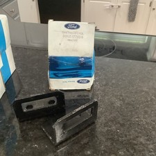 Caja de dos soportes de montaje de barra frontal Ford Econoline 1975-1994 D5UZ-17752-B