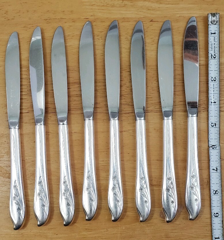 SET OF 12 MID CENTURY VINTAGE 1957 SPRINGTIME SILVERPLATED "9" TABLE