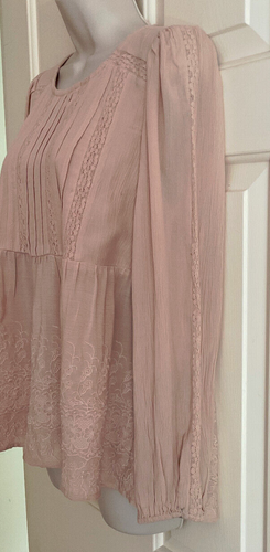 American Eagle Blouse Size S Peasant Top Blush Lace Boho Long Sleeve NWT-$50 - Picture 3 of 7