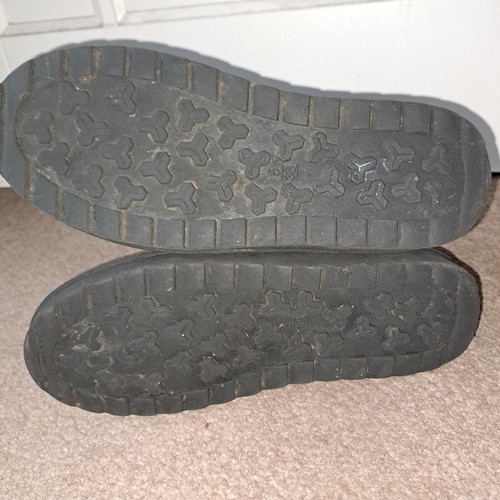 1 Black suede feel pull on flat ankle boots, UK size 5 - Picture 7 of 7