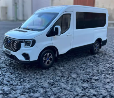 JMC 1/18 FORD TRANSIT Business van V348 T8 Diecast Models Car
