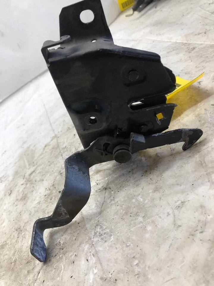 Hyundai XG350 2002 sedán capó delantero bloqueo panel de cierre con palanca de liberación Foto 3 de 4