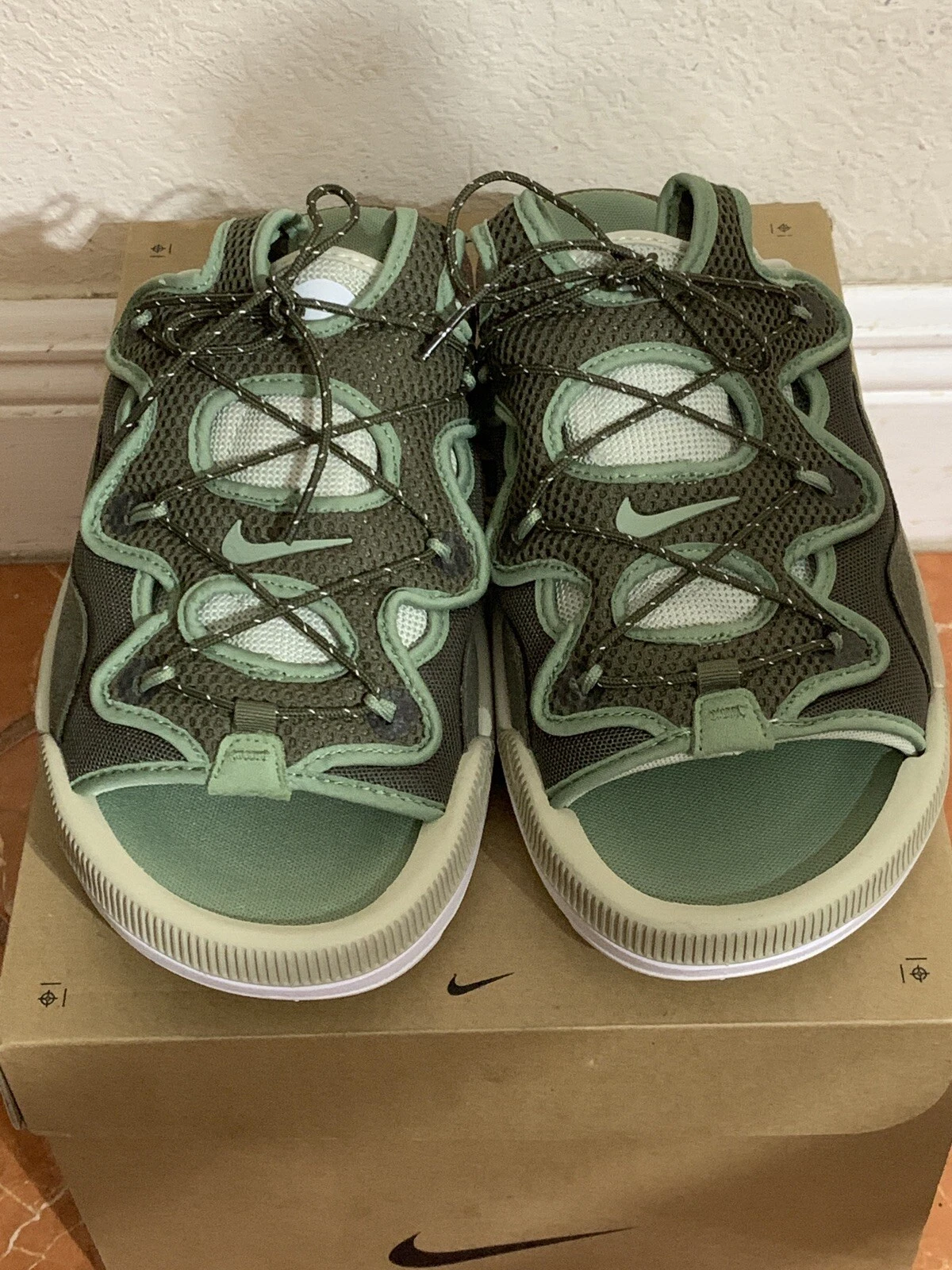 Scarpe da pantofola Nike CZ0332 200 Offline 2.0 verde oliva da uomo taglia 9