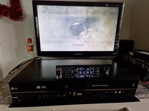 LG RCT689H Mit FB DVD/VHS-Combi Recorder/HDMI/USB/VHS - Bild 9 von 16