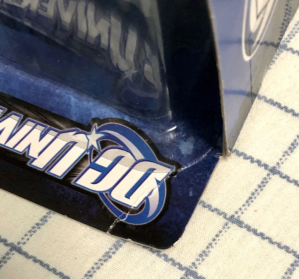 Arkham City Legacy Edition - Batman & Catwoman: Color and Black & White Set  - Image 3 of 4